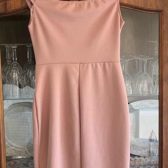 Taliyah Off The Shoulder Dress - Picture 10 of 10